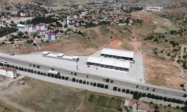 Delice Belediyesi Sanayi Sitesinde Kiralar 1500 tl’den başlıyor