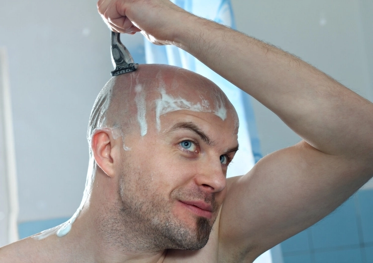 Saçları kazıtmanın faydaları nelerdir? Saçı kazıtmak ne işe yarar?