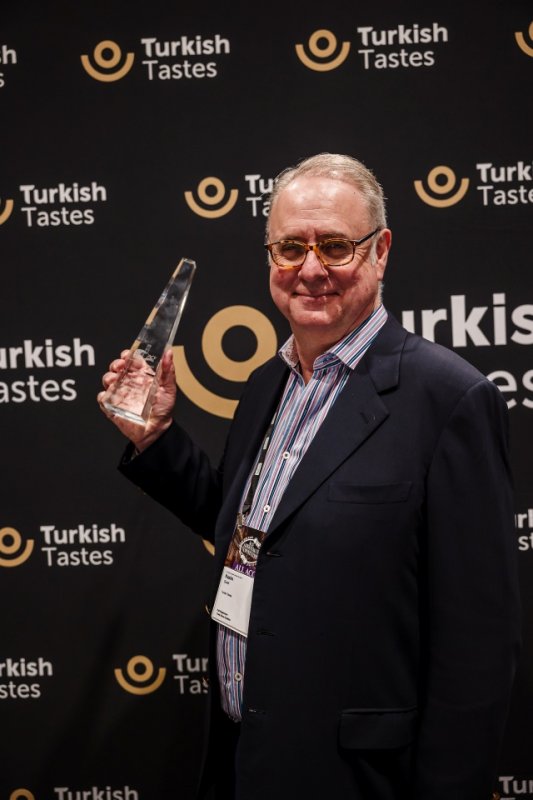 Turkish Tastes ABD’de ilk ödülünü aldı 4 – 1695031348 881 Turkish Tastes ABDde ilk odulunu aldi
